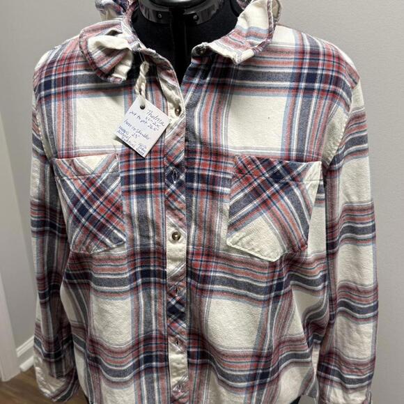 Upcycled Reworked Ruffle Collar Men’s Shirt - Picture 1 of 4